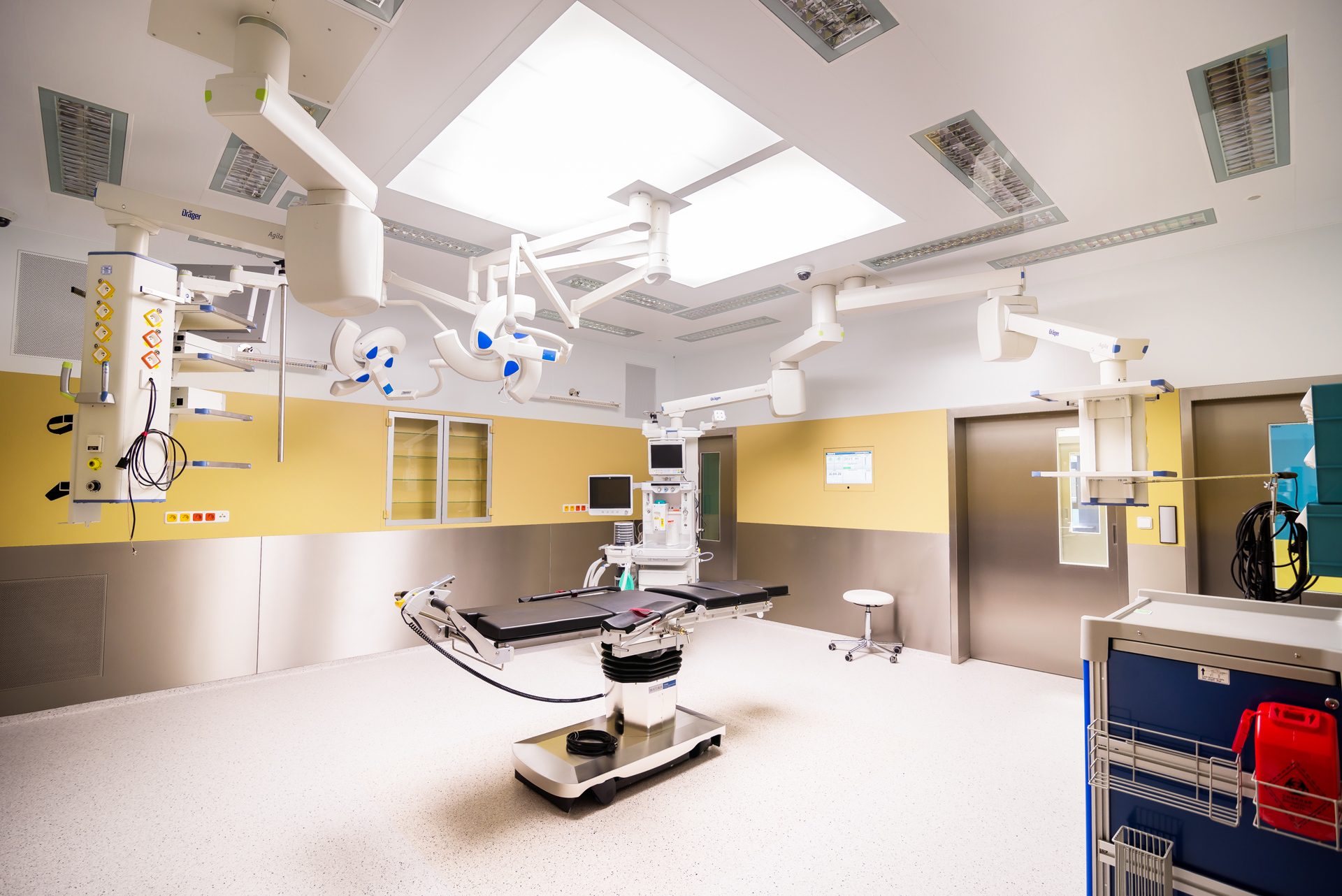 Fotografie block-surgical-400-00-12_original.jpg