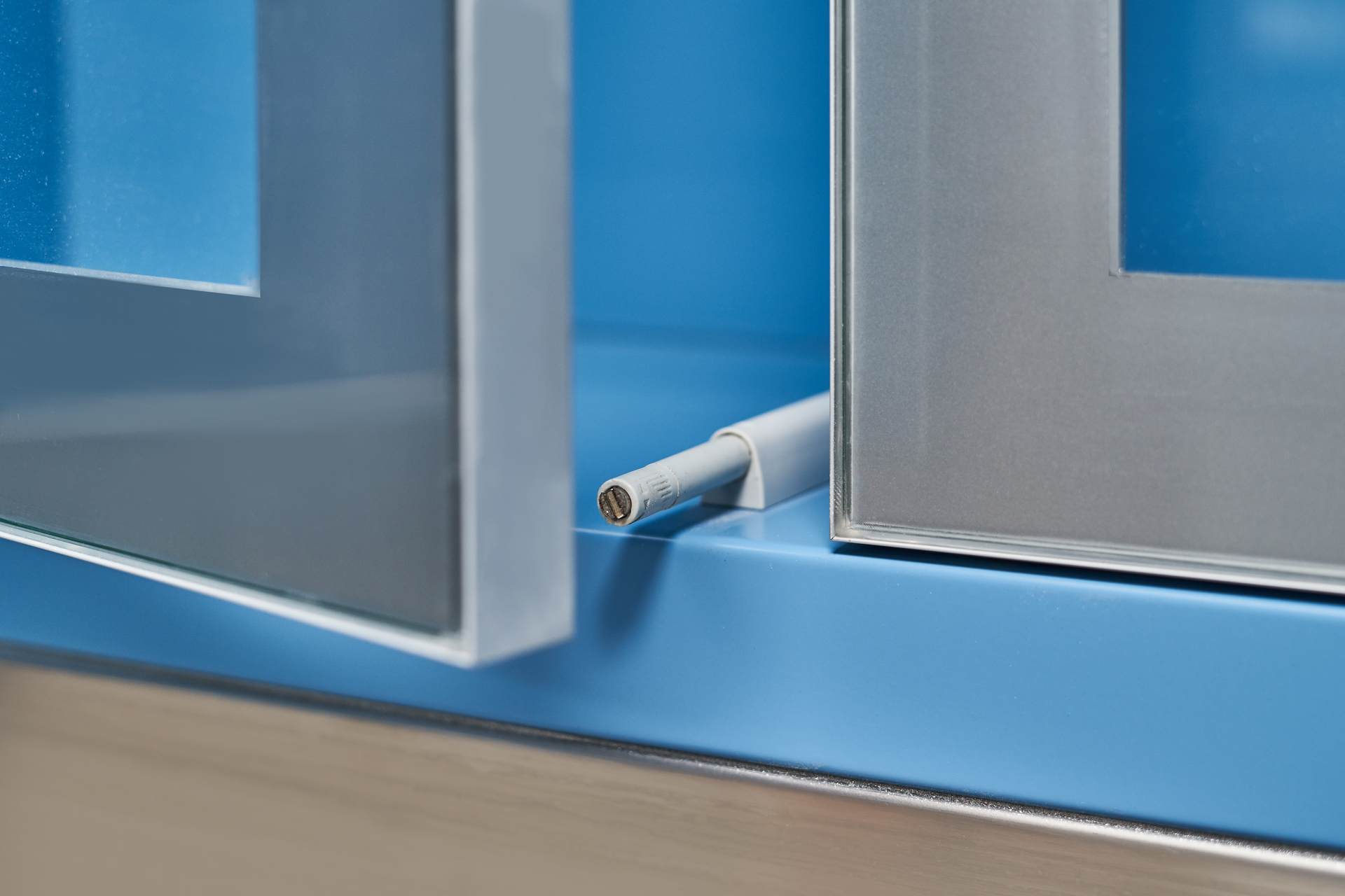 Fotografie 411-02-surgical-skrinka-na-siti-10_original.jpg