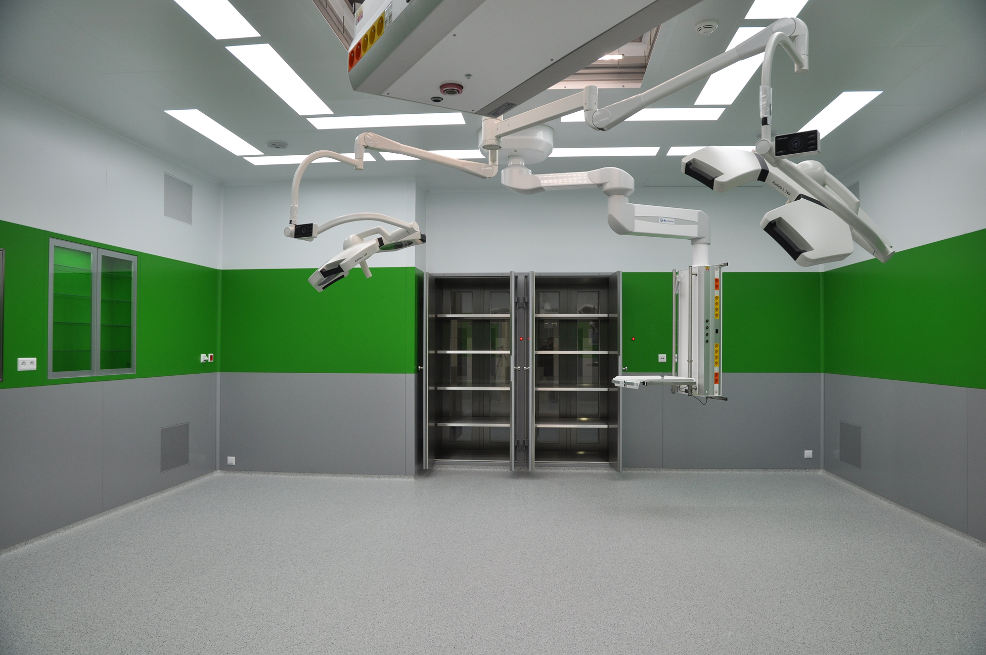 Fotografie surgical-prokladaci-skrin-406-01-4_original.jpg