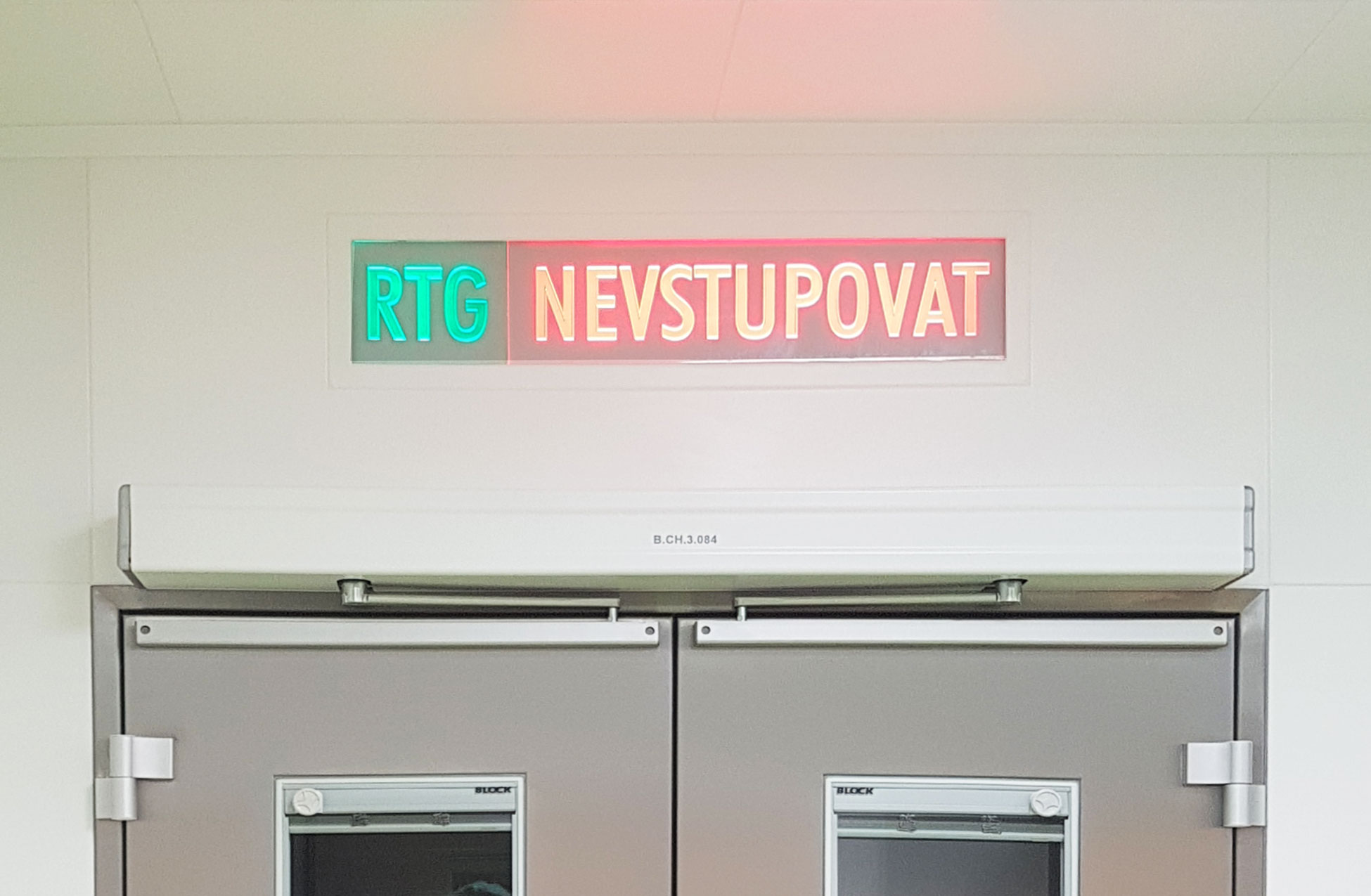 Fotografie svitidlo-nevstupovat-111-07-5_original.jpg